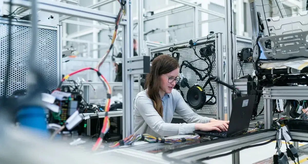 The shift to AI in manufacturing: post pandemic growth